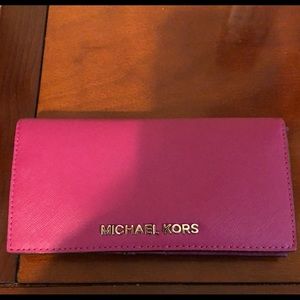 Beautiful Michael Kors wallet